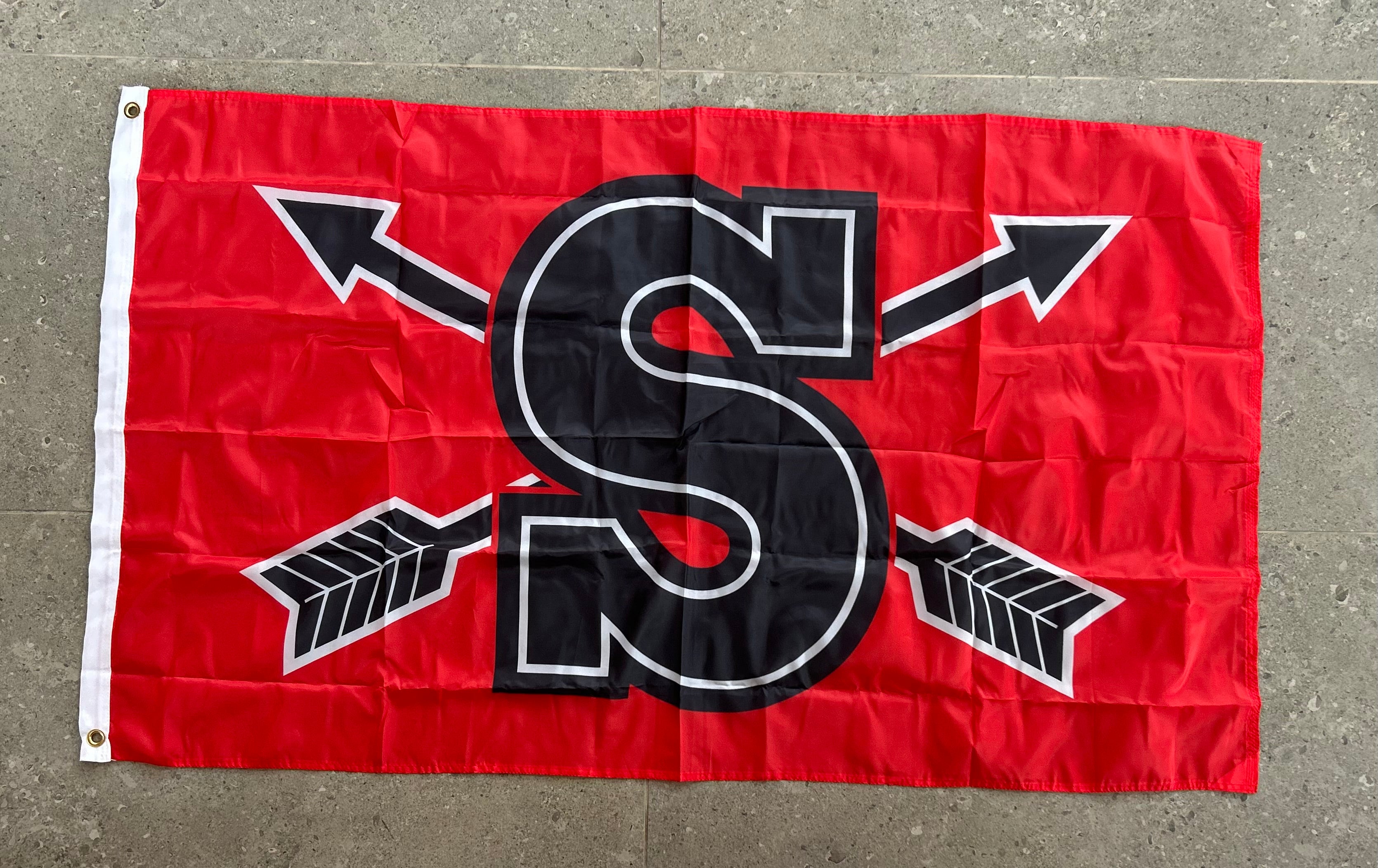 Arrows Gear-UBF-Flag in a Bag