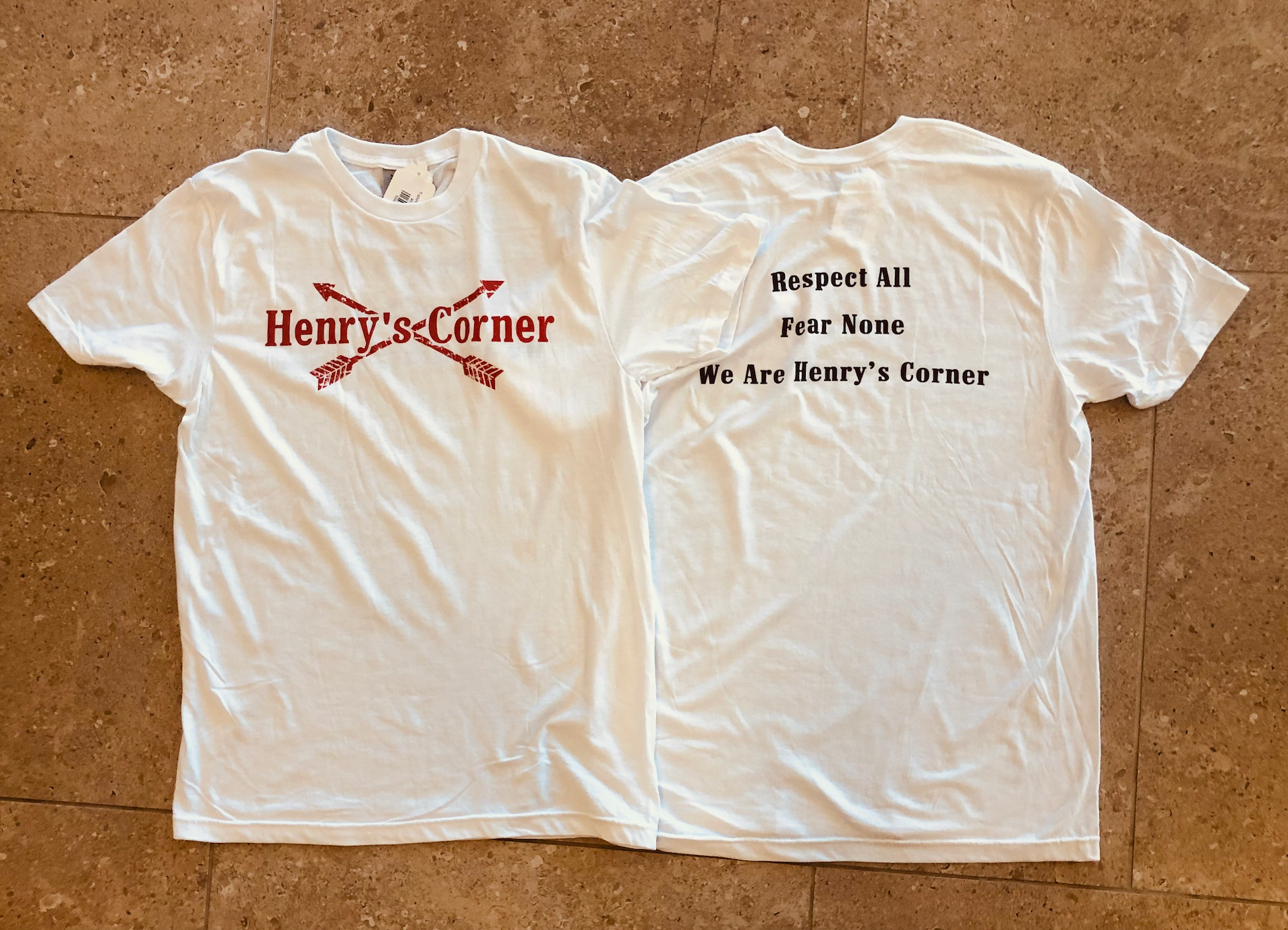 T-shirt - Henry's Corner